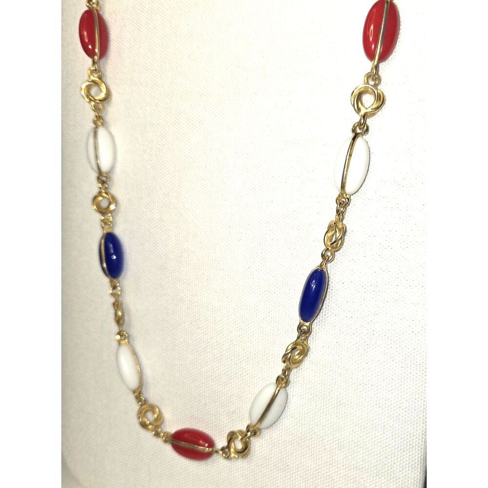 Vintage Patriotic Red White Blue Beads - Picture 10 of 12